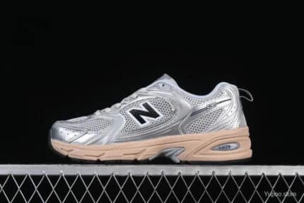 New Balance 530 Series Low  Silver  Beige